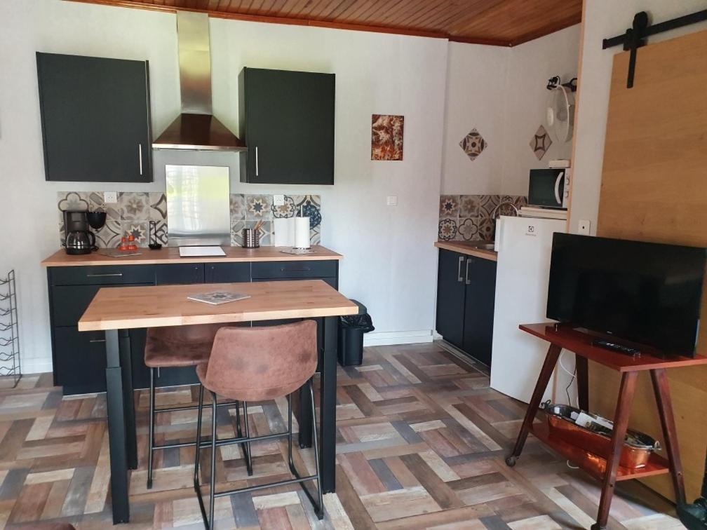 Le Pigeonnier Maison De Caractere Logement 4 Personnes La Maisonnette Renovee Logement 2 Personnes Floirac  Eksteriør bilde